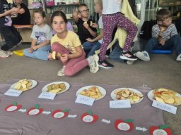 5577795601266722685255677373797677372641887n